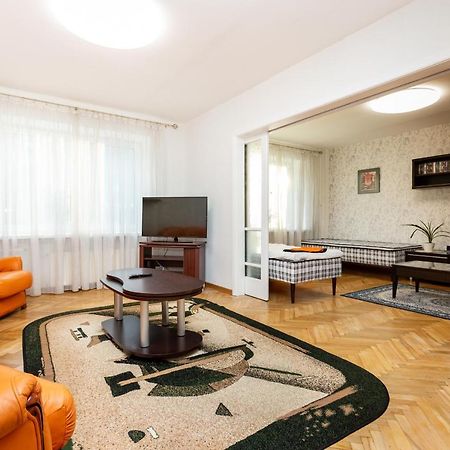 3 Room Central Apartmend 90M2 Parking For One Car Fifth Floor And The Building Does Not Have An Elevator Tallinn Buitenkant foto