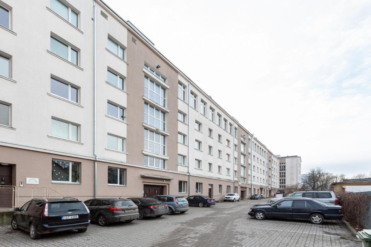 3 Room Central Apartmend 90M2 Parking For One Car Fifth Floor And The Building Does Not Have An Elevator Tallinn Buitenkant foto