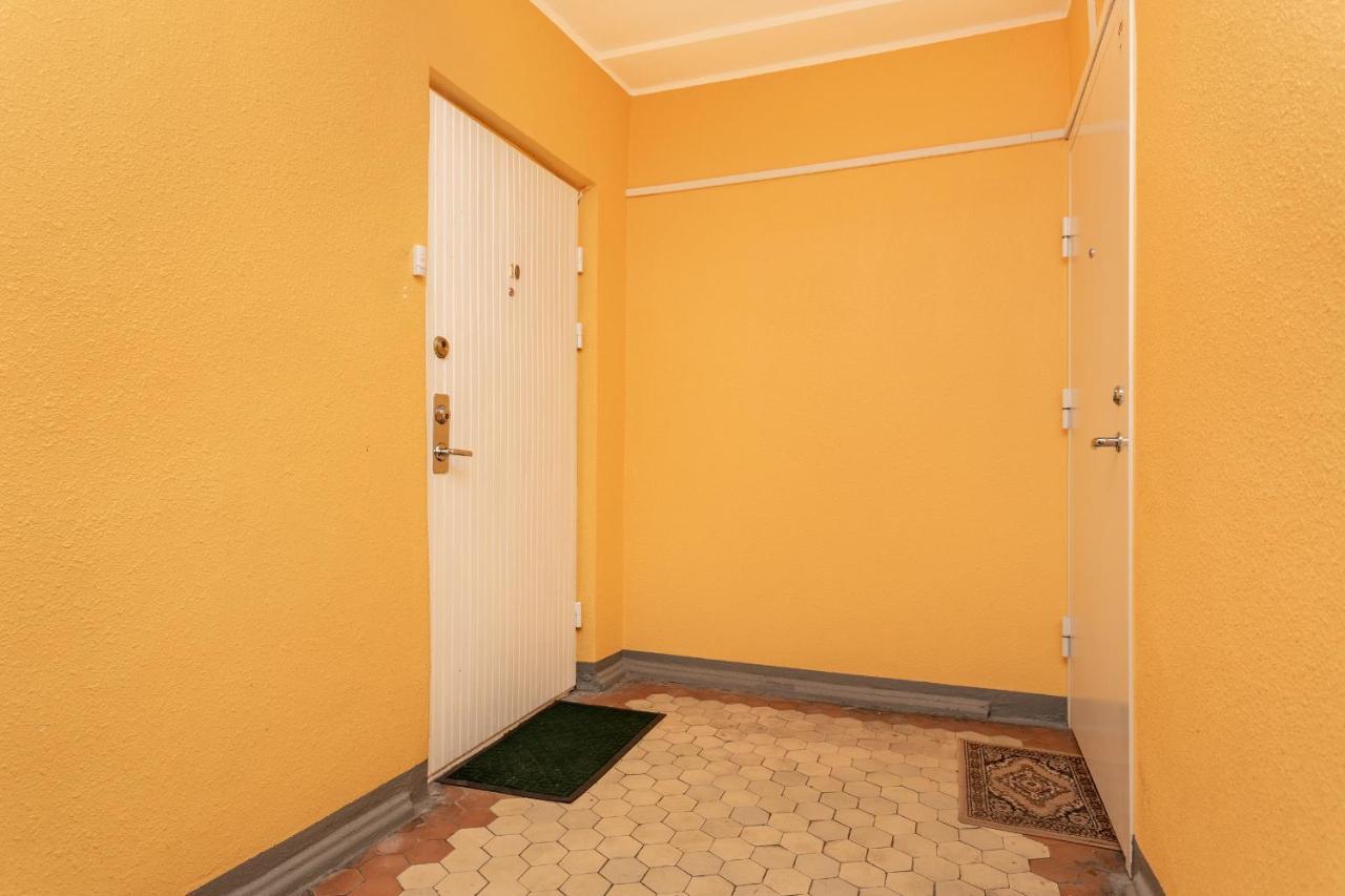 3 Room Central Apartmend 90M2 Parking For One Car Fifth Floor And The Building Does Not Have An Elevator Tallinn Buitenkant foto